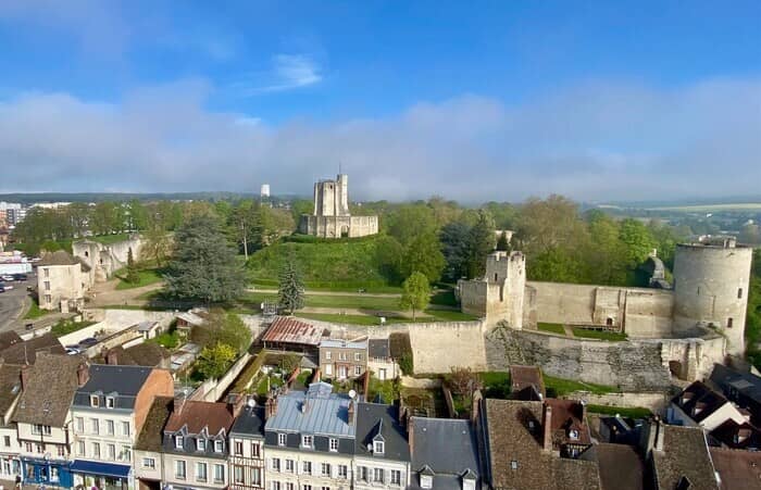 Illustration de l'événement : Visite libre de la tour du prisonnier, du donjon Saint-Thomas et des caves du château