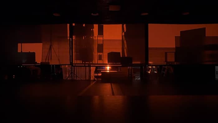 Illustration de l'événement : /ʁuʒ/ installation performative de Sophie Hasslauer & Cie FECIT