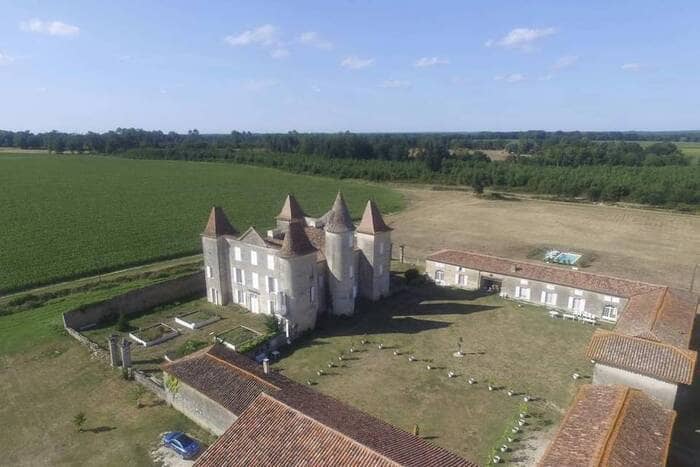 Illustration de l'événement : Découverte exceptionnelle du Château de Caumale