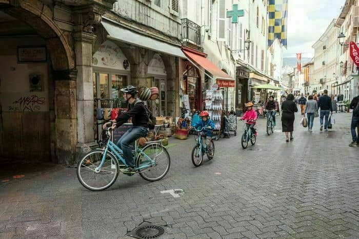Illustration de l'événement : Découverte du centre historique de Chambéry à vélo