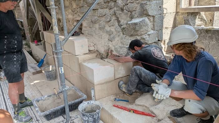 Illustration de l'événement : Restauration du château de Berzy-le-Sec : ateliers découverte