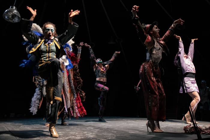 Illustration de l'événement : Le premier artifice | Arts du cirque