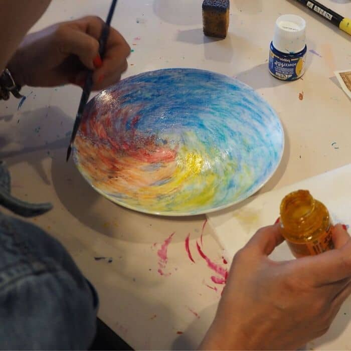 Illustration de l'événement : Atelier peinture - De toutes les couleurs