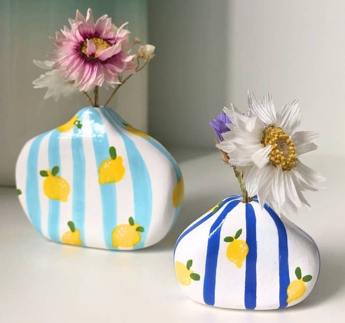 Illustration de l'événement : Compose ton mini-vase soliflore – Atelier créatif adultes & enfants