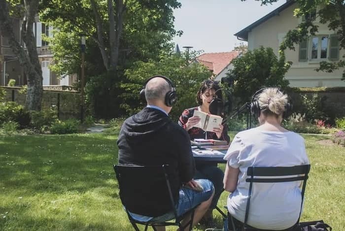 Illustration de l'événement : Spectacle : le bar à lectures par la compagnie Les Écriés