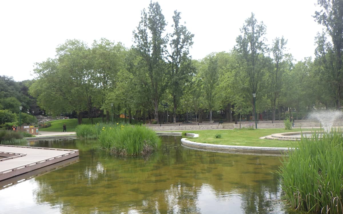 Illustration de l'événement : Visite guidée du parc Georges Brassens et ses bassins végétalisés