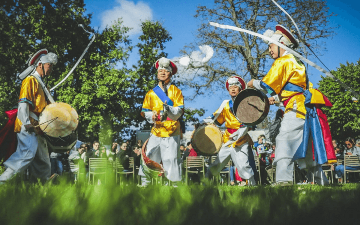 Illustration de l'événement : Chuseok 2026 au Jardin d’Acclimatation : célébrez la fête des Moissons coréenne
