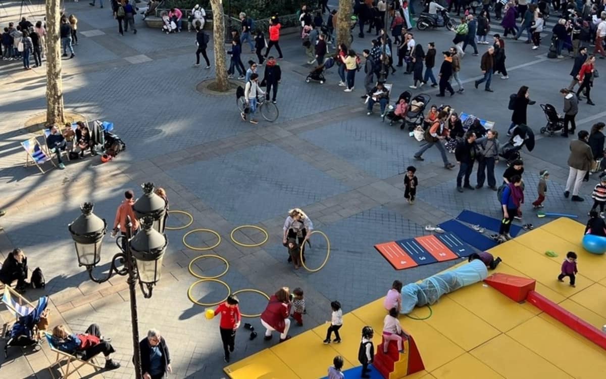 Illustration de l'événement : Un parvis plein de vie