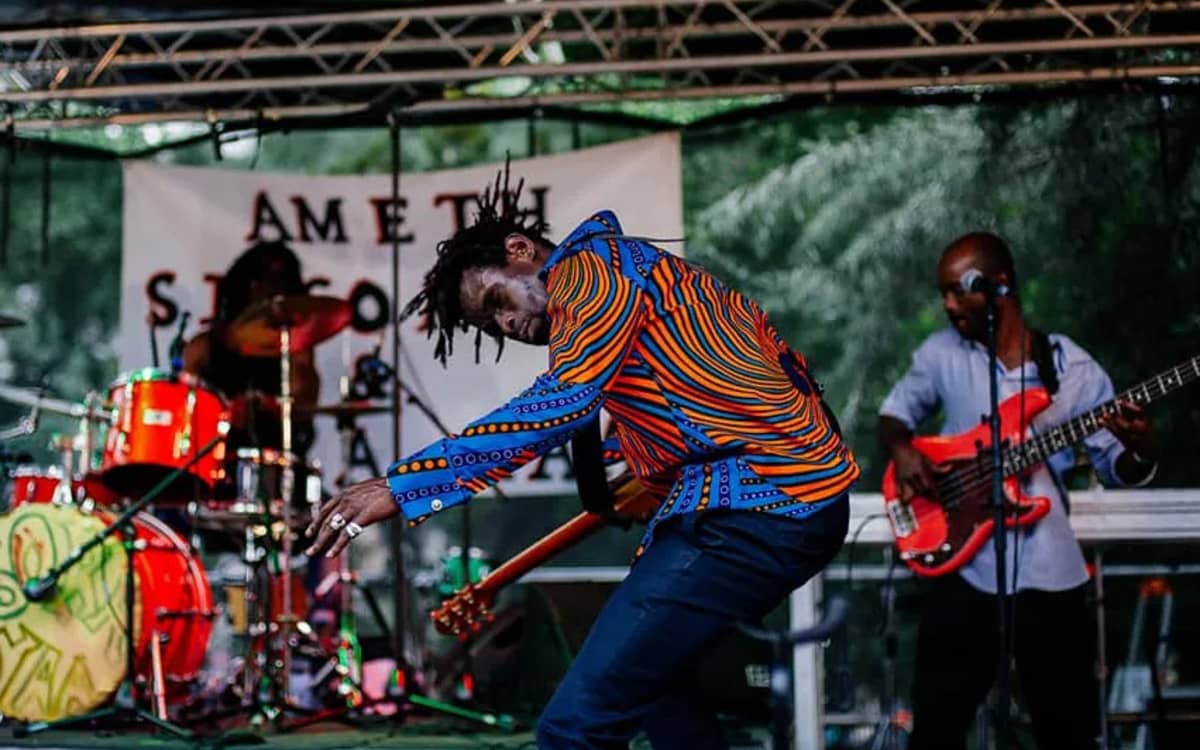 Illustration de l'événement : Ameth Sissokho & Sora Yaa Band / DJ Cucurucho - Bal Pop'