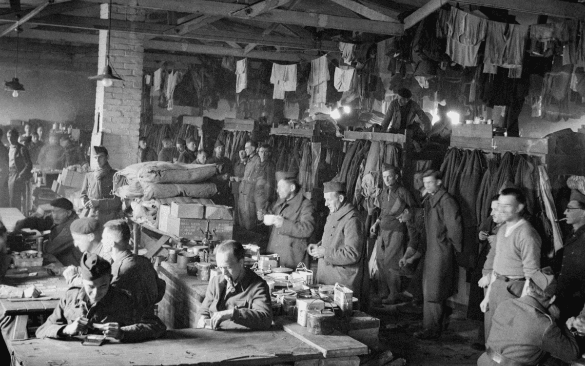 Illustration de l'événement : Photographier la captivité : histoire et mémoire(s) des camps de prisonniers de la Seconde Guerre mondiale