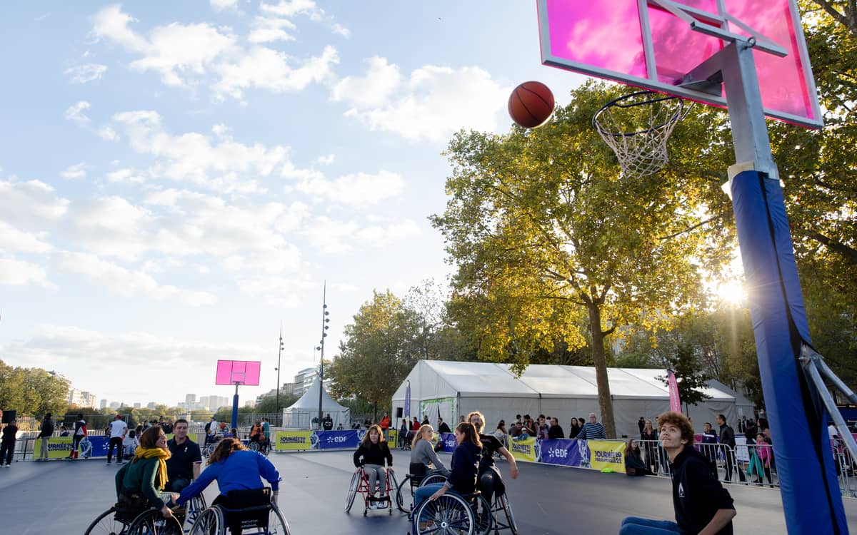 Illustration de l'événement : Paris bouge ensemble : animations parasportives pour toutes et tous