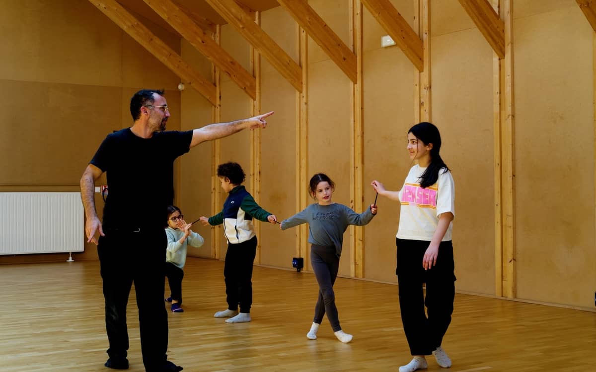 Illustration de l'événement : Danse et LSF : atelier chorésigne pour enfants sourds