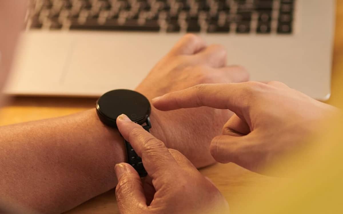 Illustration de l'événement : Visioconférence : Comment accompagner la vie à domicile de proches fragiles avec la téléassistance ?