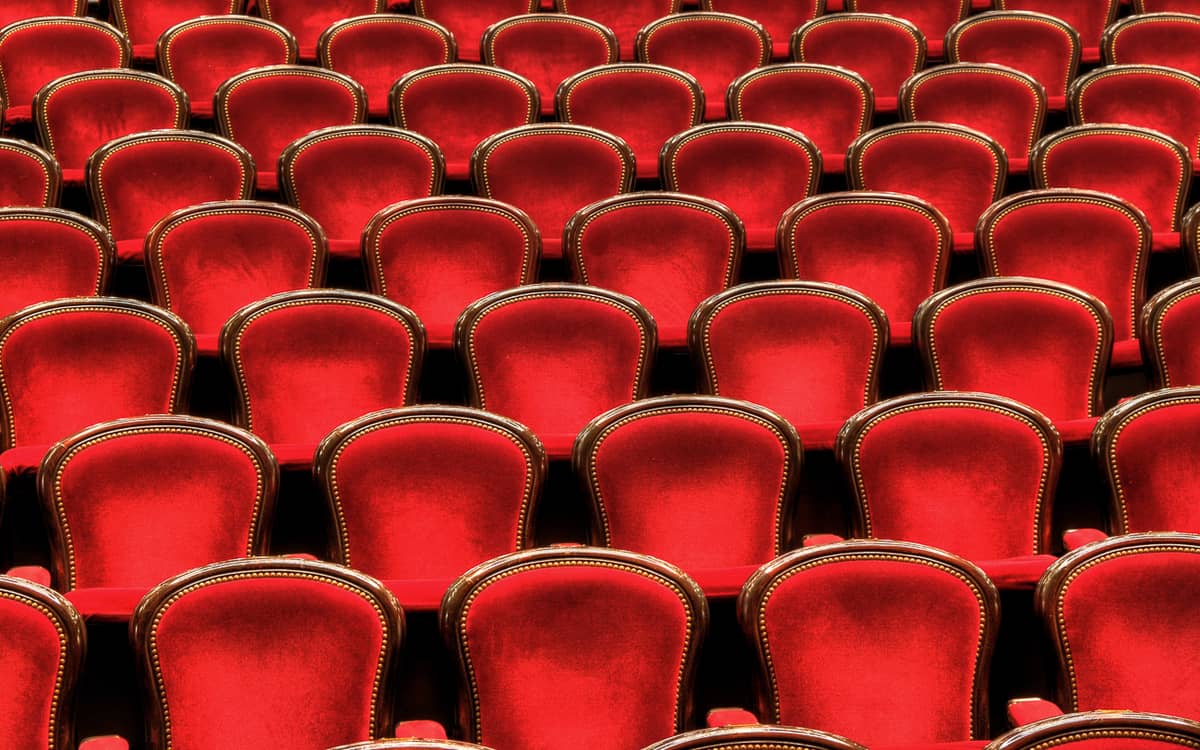 Illustration de l'événement : Le Grand Show Petits Frères des Pauvres au Théâtre du Châtelet