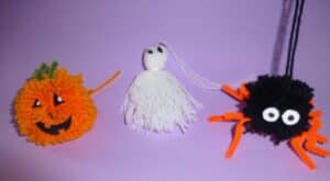 Illustration de l'événement : Halloween - La Tour Nivelle - Atelier les pompons d’Halloween