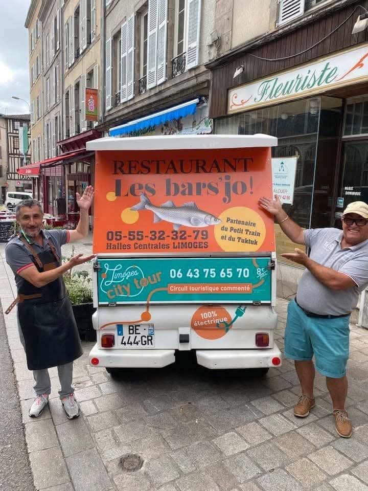 Illustration de l'événement : Visite en Tuk Tuk - Parcours Casse-Croûte aux Halles