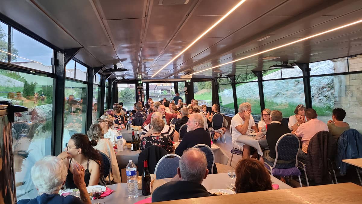 Illustration de l'événement : La Noctambule : Croisières Repas nocturnes sur la Saône