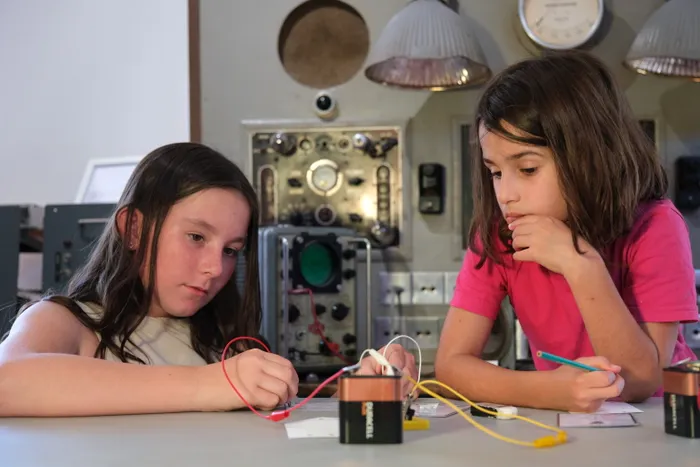 Illustration de l'événement : Atelier Electrique à l'Electrothèque du lac de Guerlédan