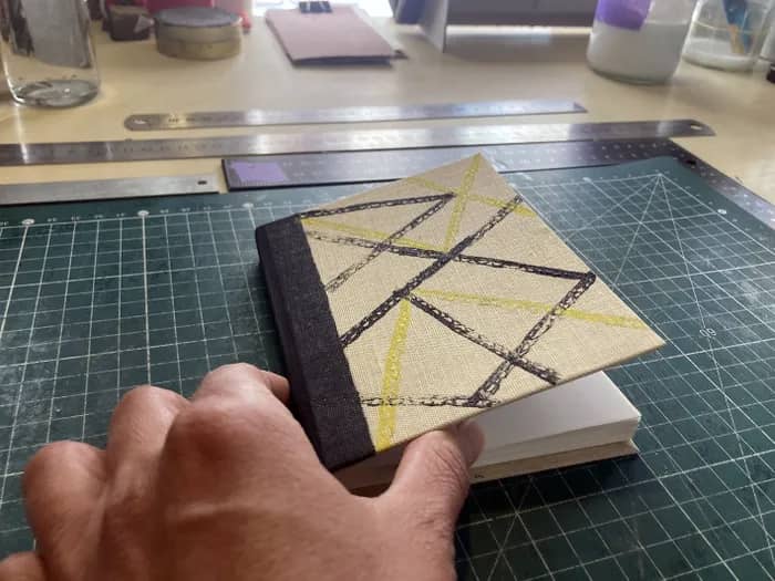 Illustration de l'événement : « CARNET EN EMBOÎTAGE » - atelier créatif, reliure (ados/adultes)