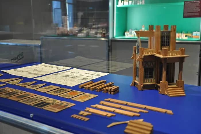 Illustration de l'événement : Visite guidée de l'exposition Architectures en boîte