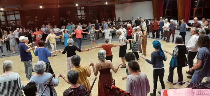 Illustration de l'événement : Bal Folk et de Danses du Monde