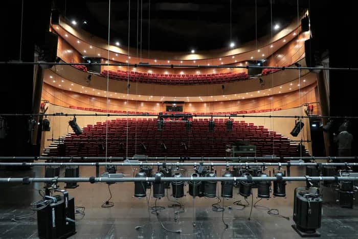 Illustration de l'événement : Visite guidée du théâtre en famille