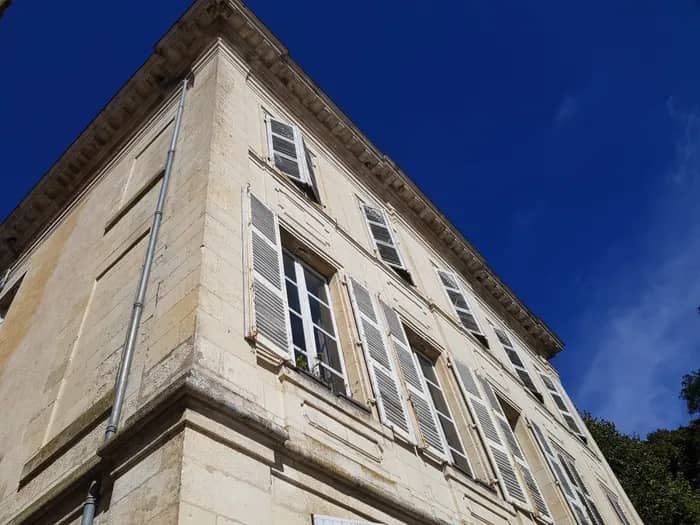 Illustration de l'événement : Réhabiliter un monument historique et défiscaliser : le cas concret de l’Hôtel de Lespinay de Beaumont