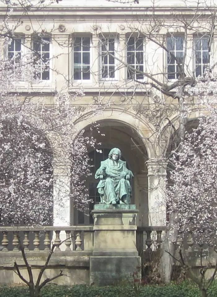 Illustration de l'événement : Visite commentée du lycée Jacques-Decour