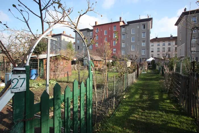 Illustration de l'événement : Balade urbaine - à la découverte de l'histoire des espaces verts de Villeurbanne