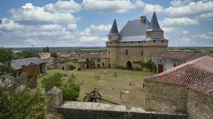 Illustration de l'événement : Visite guidée du château de Sigournais