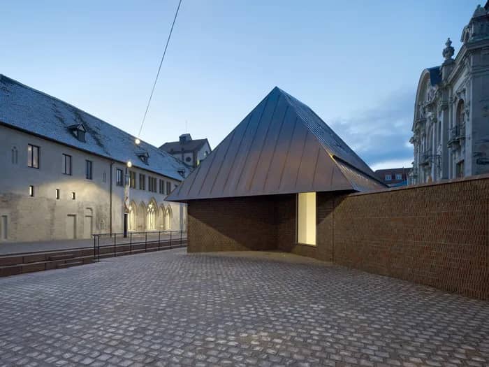 Illustration de l'événement : L’architecture du musée Unterlinden, du Moyen-âge à l’époque contemporaine