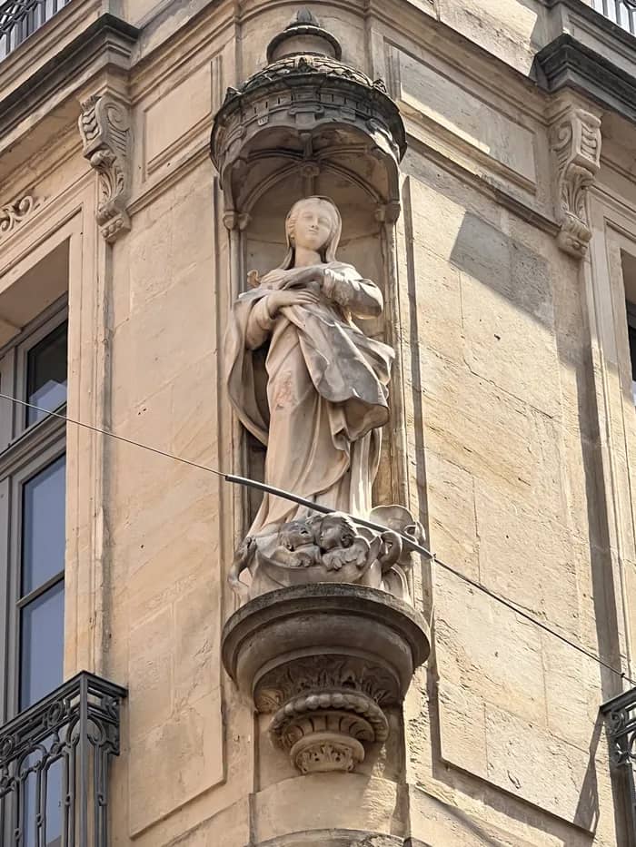 Illustration de l'événement : La sculpture en bastide Saint-Louis à Carcassonne