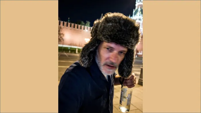 Illustration de l'événement : Théâtre - Je n'ai jamais vu le Kremlin - Casino théâtre