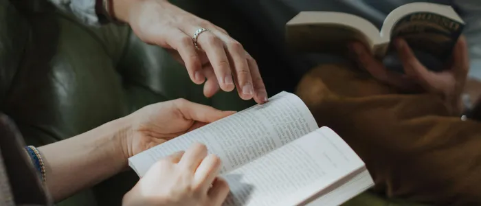 Illustration de l'événement : 2 copines et des livres