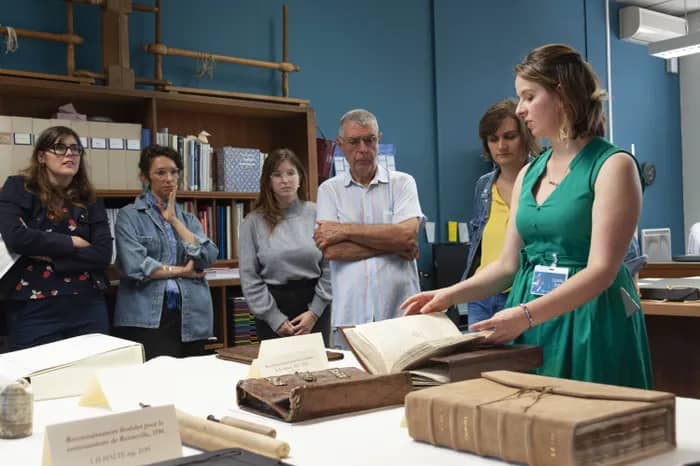 Illustration de l'événement : VISITES DE L’ATELIER DE RESTAURATION DES ARCHIVES DE LA HAUTE-GARONNE [Archives Toulouse]