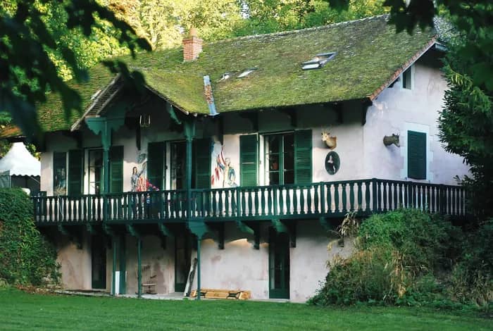Illustration de l'événement : Visite guidée du Chalet de Gonzague Saint Bris