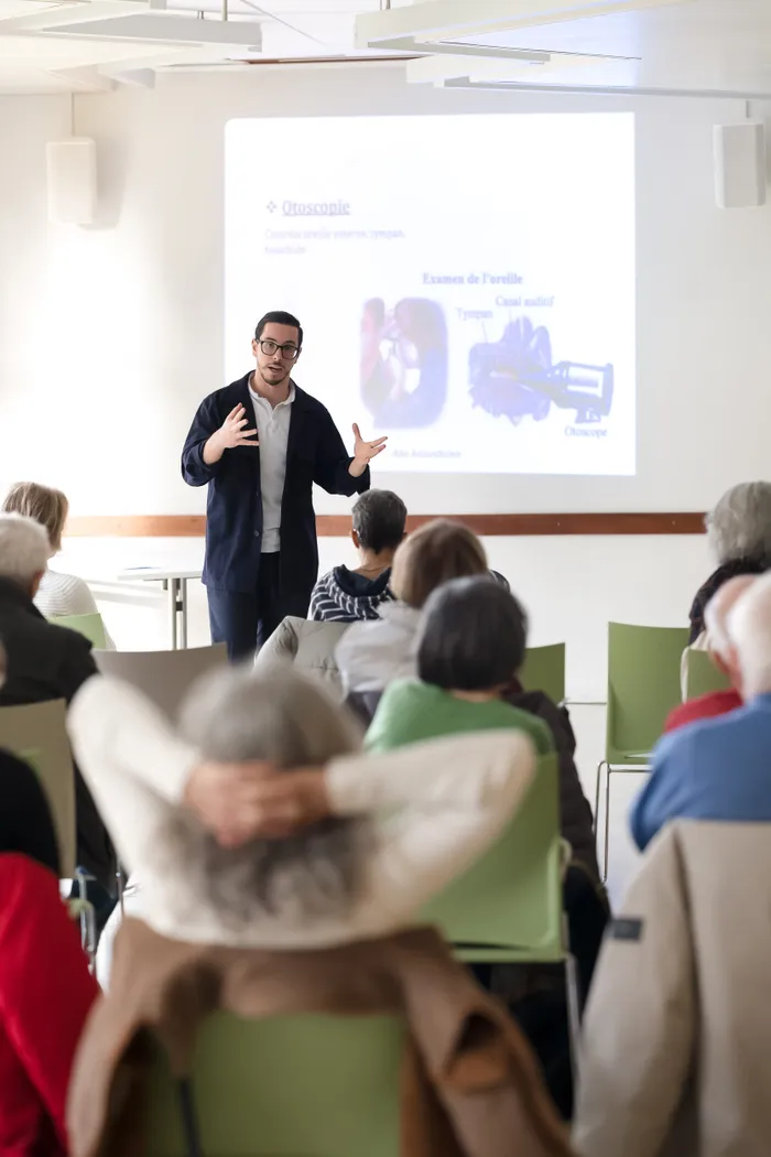 Illustration de l'événement : Café santé : l’incontinence chez les seniors, comment la prévenir et y faire face ?
