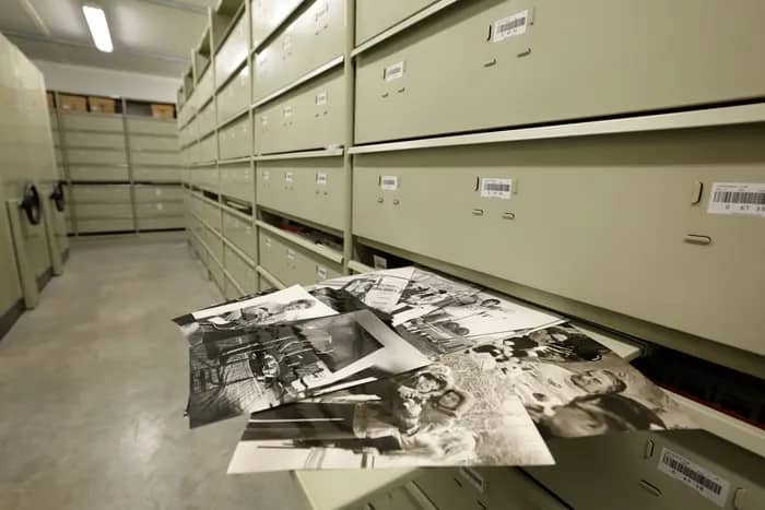 Illustration de l'événement : Visite des archives photographiques Sygma