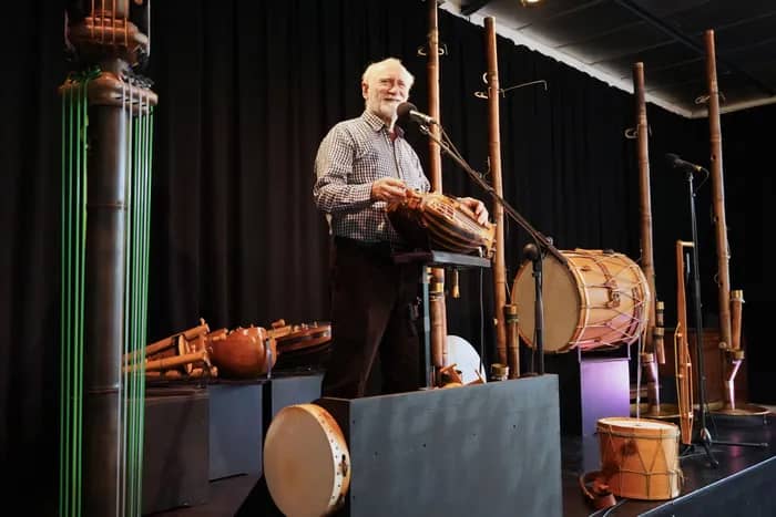 Illustration de l'événement : Visite d'un atelier de lutherie de vielles à roue, démonstration musicale