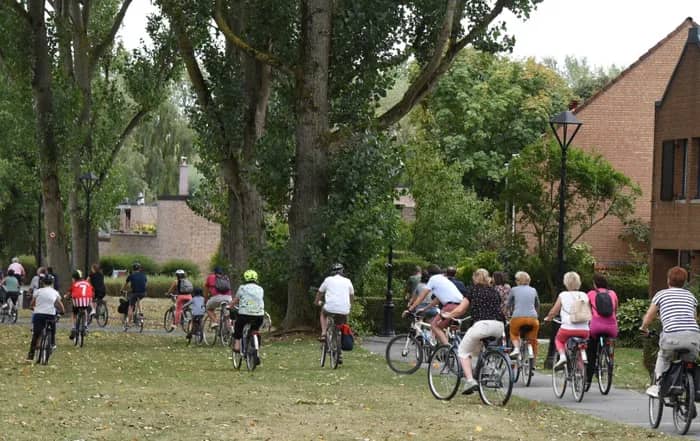 Illustration de l'événement : Visite guidée à vélo sur l'histoire de la construction de la ville nouvelle