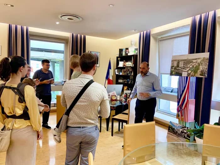 Illustration de l'événement : Visite du bureau du Maire