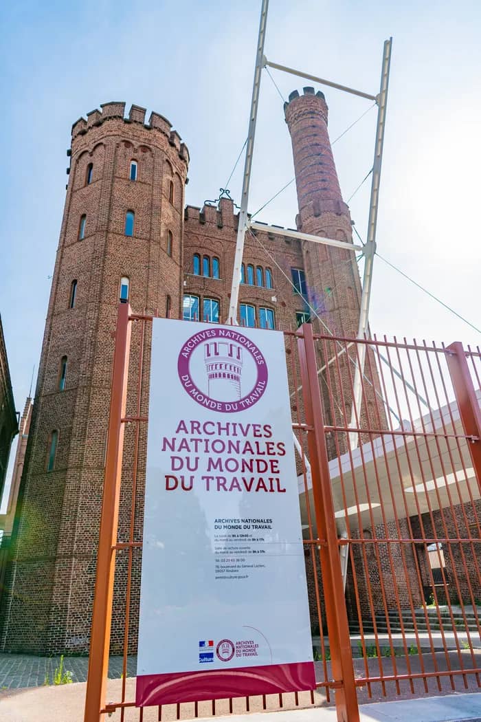 Illustration de l'événement : Visite des archives nationales du monde du travail
