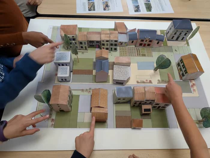 Illustration de l'événement : Stage des 8/12 ans "Par dessus les toits"