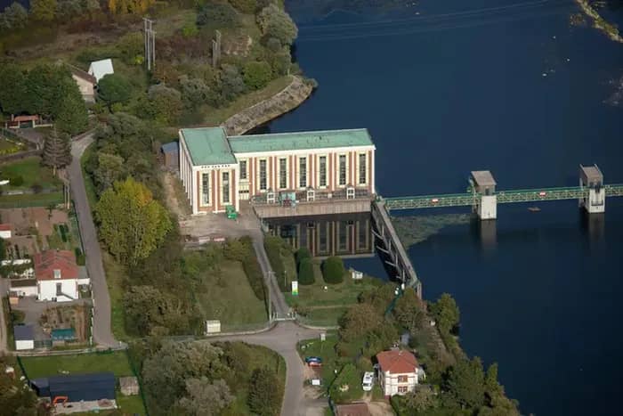 Illustration de l'événement : Découvrez une centrale hydroélectrique centenaire