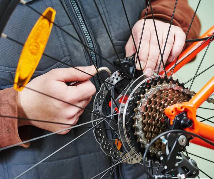 Illustration de l'événement : Stand de réparation à vélo à la Foire aux associations