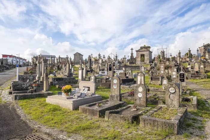 Illustration de l'événement : Le cimetière de Louyat