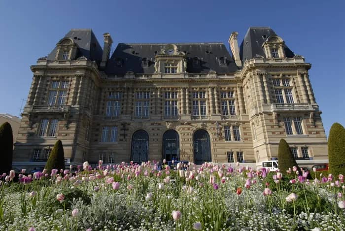Illustration de l'événement : Visite guidée de l’Hôtel de Ville de Versailles