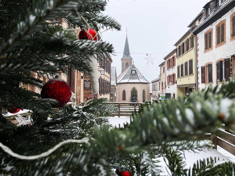 Illustration de l'événement : Visite guidée costumée à la découverte des contes et légendes d'Alsace à Noël