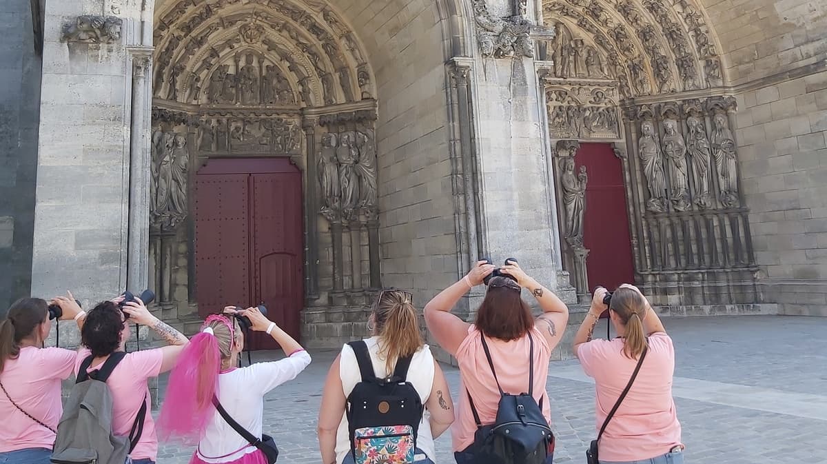 Illustration de l'événement : Visite à Laon : "Visite de la cathédrale… aux jumelles"