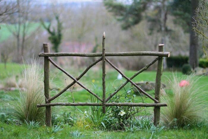 Illustration de l'événement : Jardinons ! Atelier "fabriquer une clôture naturelle"